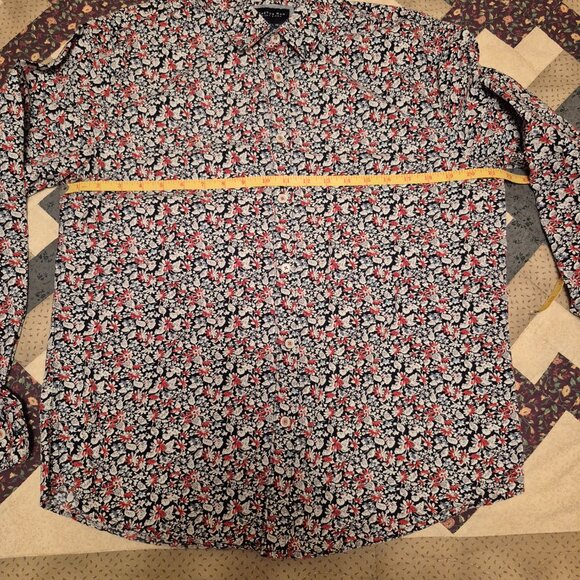 Red and Black Floral Button Down Long-sleeve Shirt - Picture 4 of 5